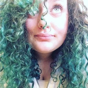 Meet your Posher, Charity